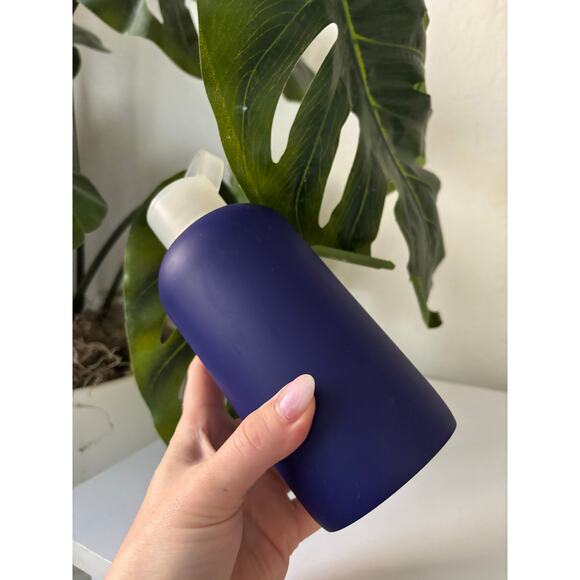 BKR Boss Opaque Purple Navy Blue 16 Oz Glass Water Bottle Silicone Sleeve - Picture 8 of 9